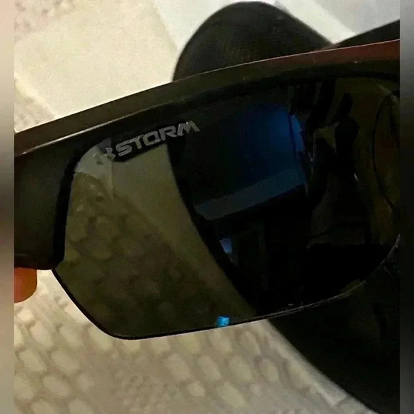 Under Armour sunglasses  🕶️. Used - Picture 7 of 7